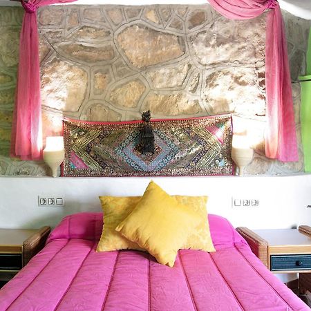 Casa Alucema Guest House ซาอารา เด ลาเซียร์รา ภายนอก รูปภาพ